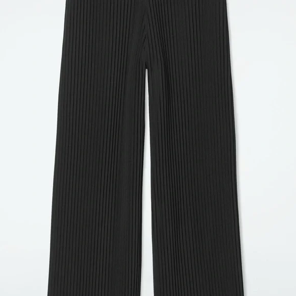 COS Plisse Wide Leg Pants - Picture 4 of 11